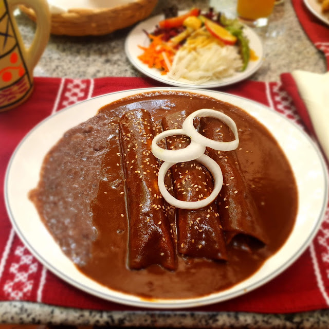 Enchiladas de Mole