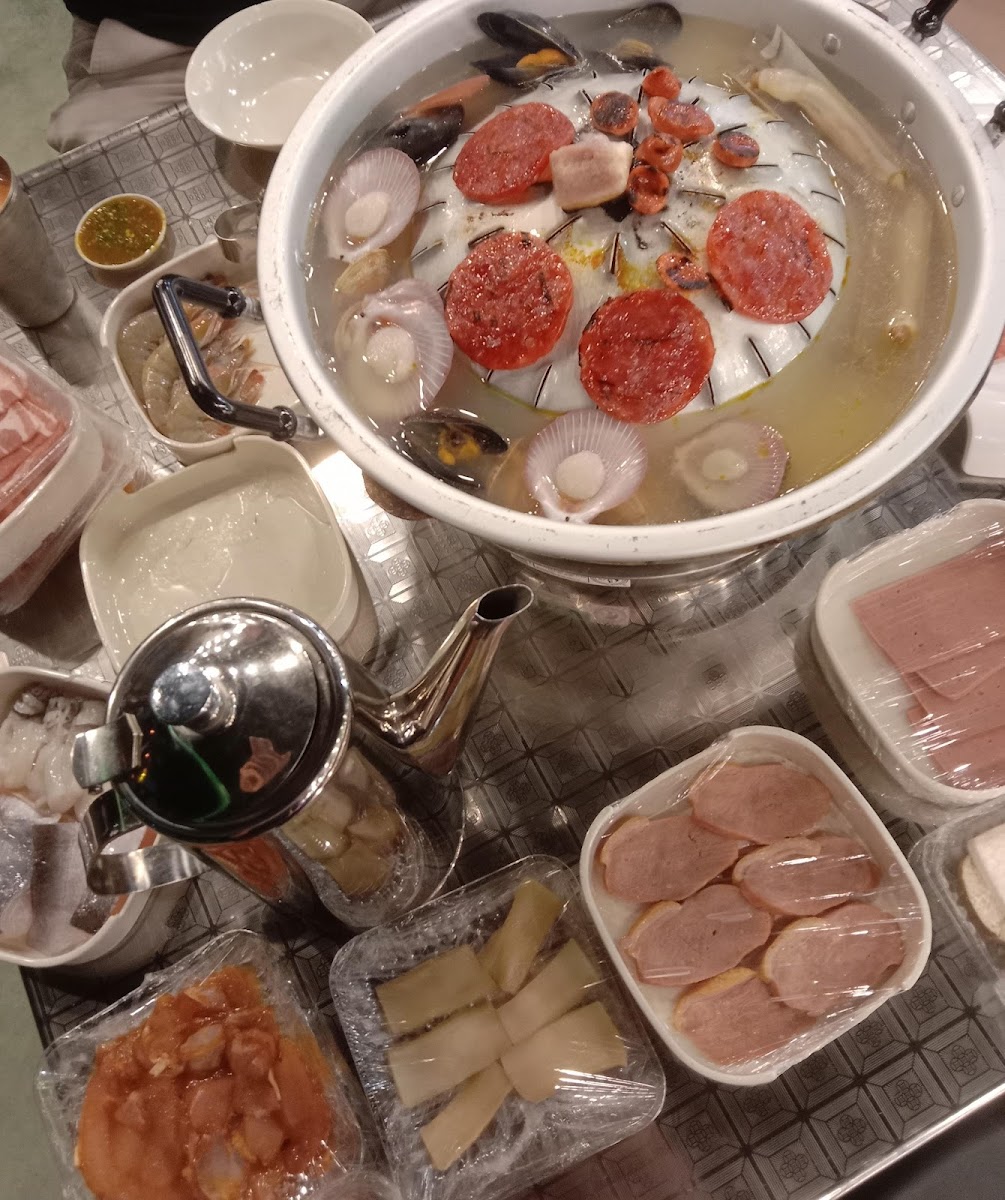 TID LOM Restaurant - Photo 4