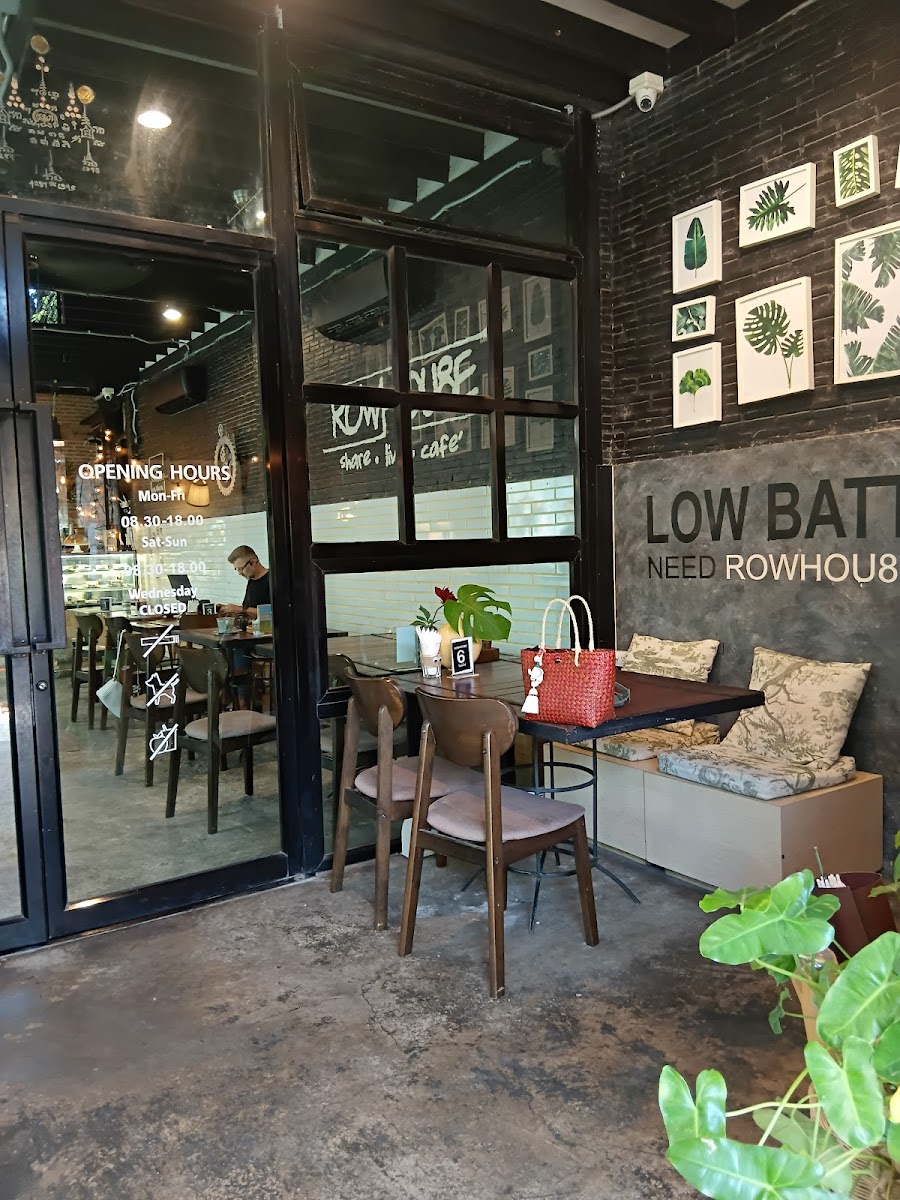 Row Hou8e Cafe Hua Hin - Photo 2