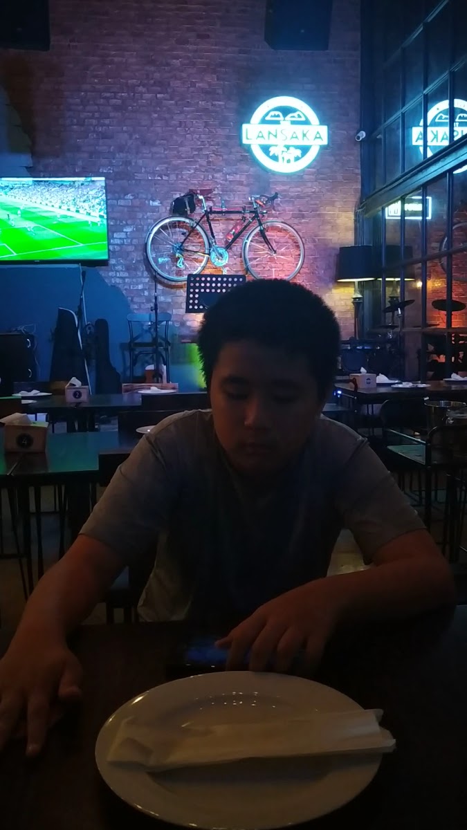 THE LANSAKA BAR&RESTAURANT - Photo 1