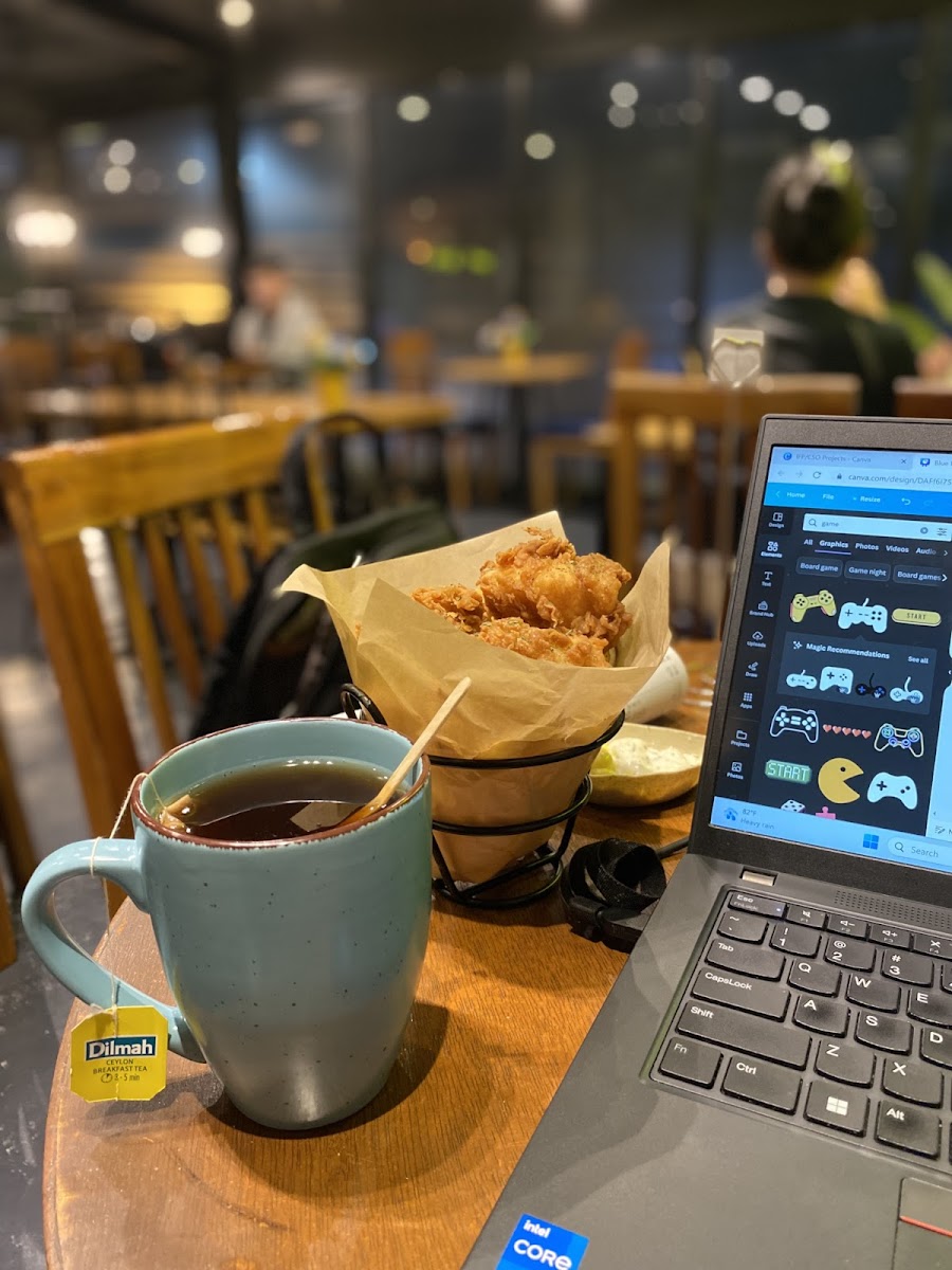 Cafe Esque - Photo 5