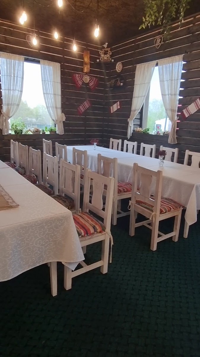 Red Imperial Events Slobozia Argeș - Photo 1