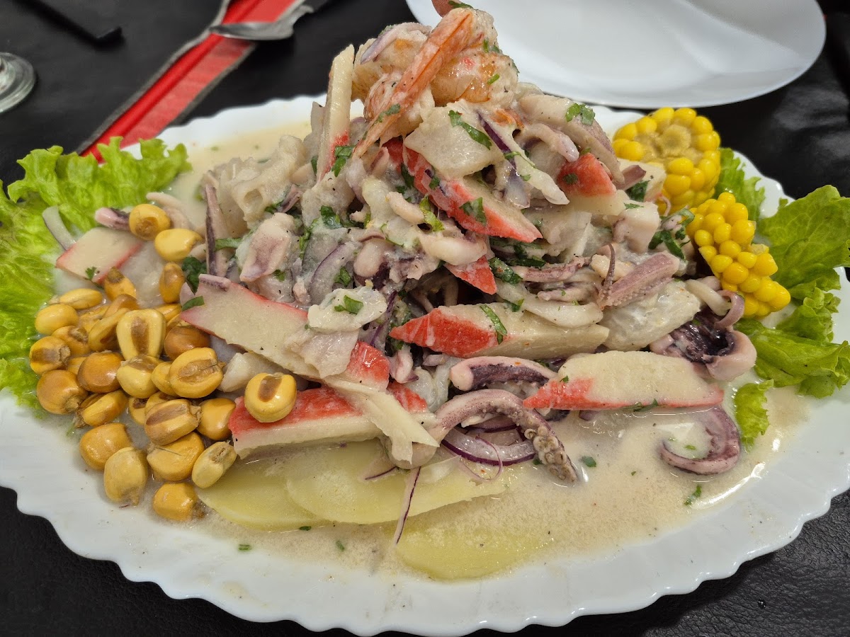 KUSA , RESTAURANTE PERUANO - Photo 3