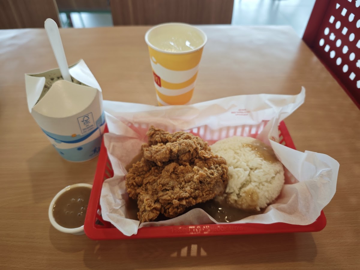 McDonald's Pulilan Drt Highway - Photo 2