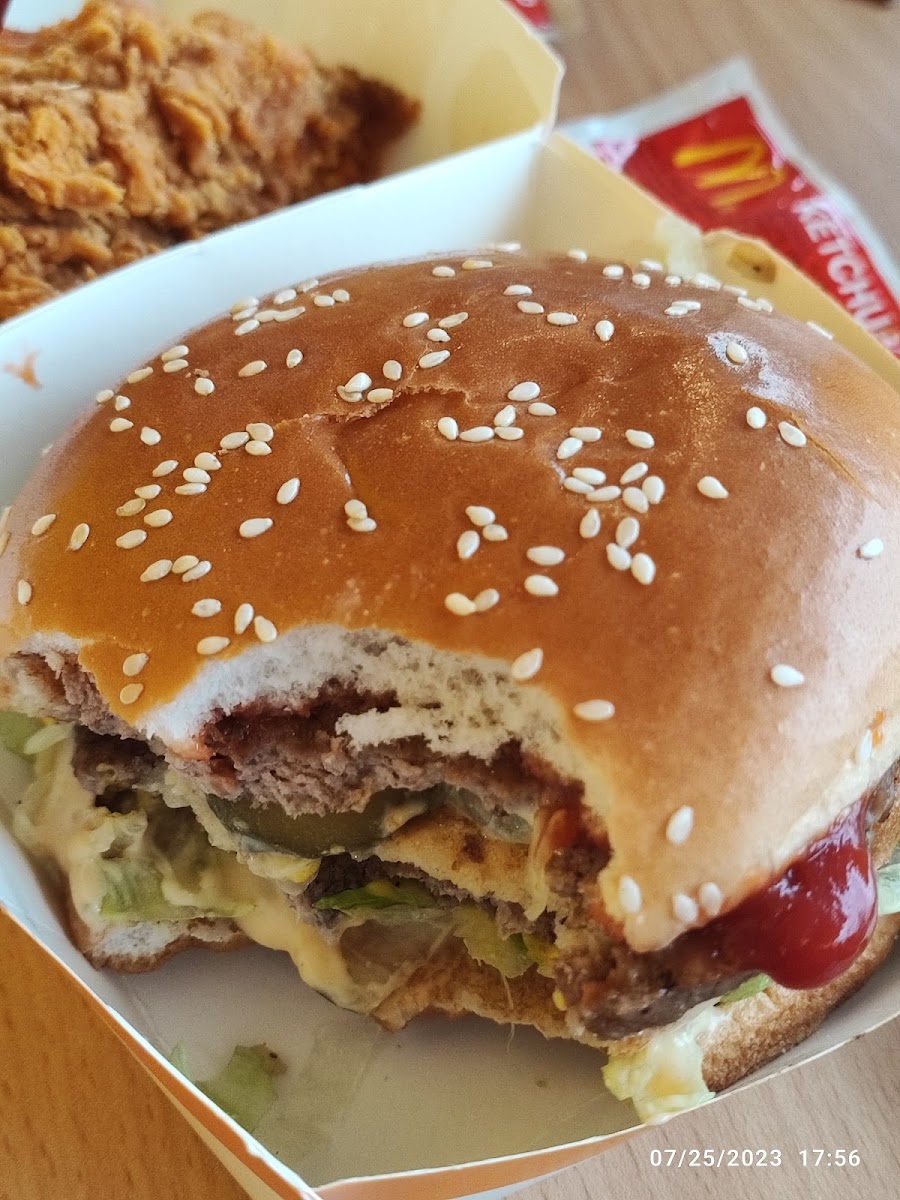 McDonald's Pulilan Drt Highway - Photo 5
