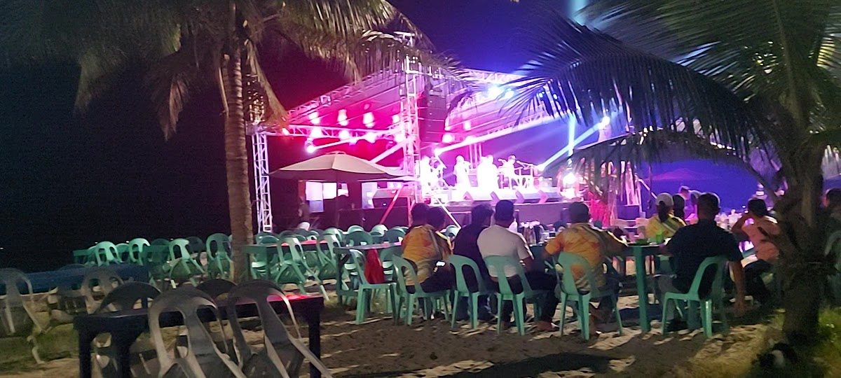 Sipalay Food Park - Photo 1