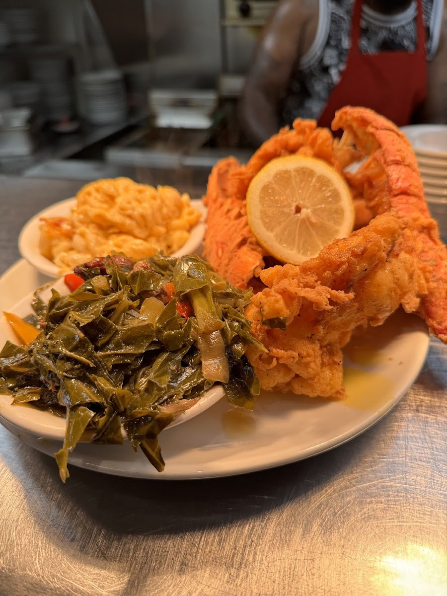 Mz. Jade's Soul Food - Photo 9