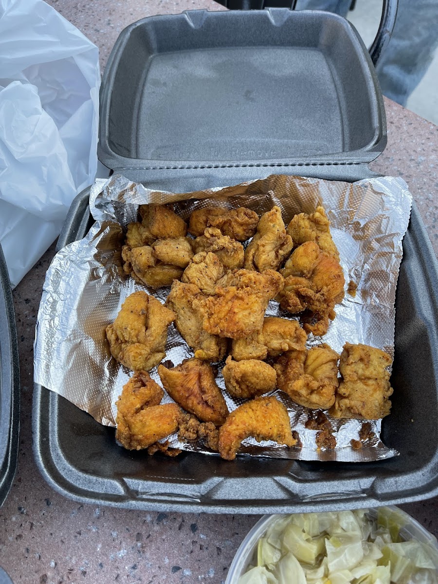 Mz. Jade's Soul Food - Photo 5