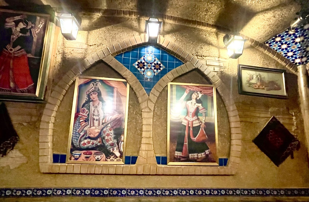 Persian Room Restaurant - Photo 7