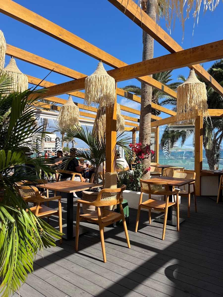 Bossa Beach Bar