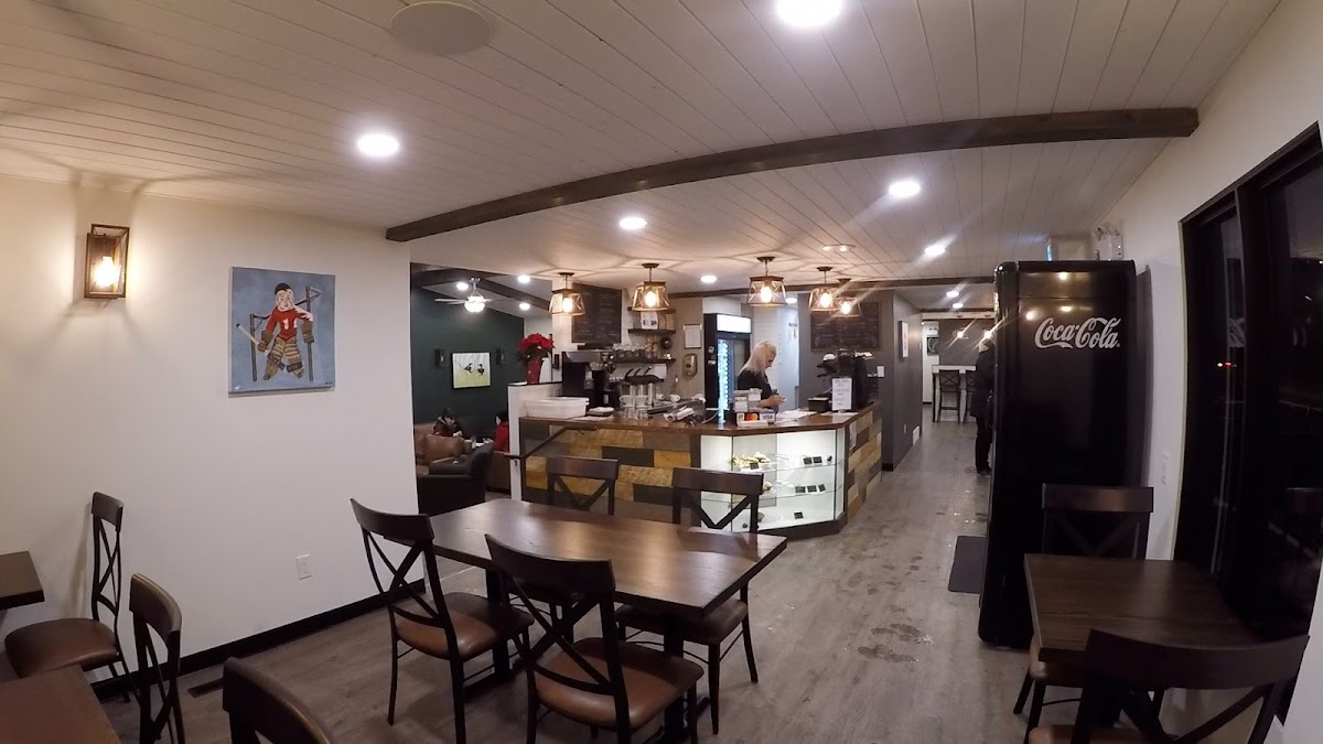 Clearcut Coffeehouse - Photo 5