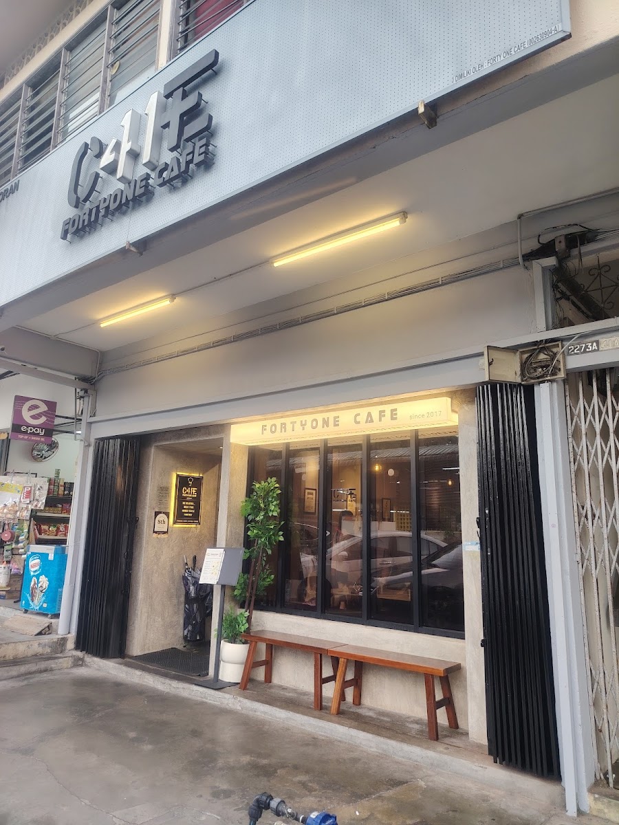 Fortyone Cafe