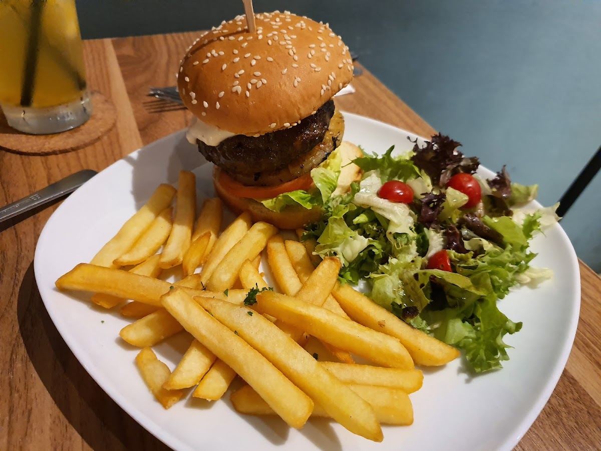 Fortyone Cafe - Photo 7
