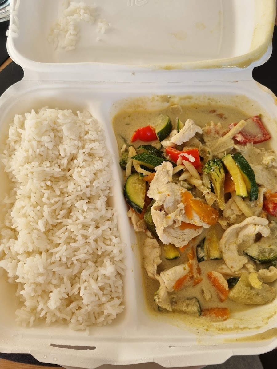 Nukki Thai Food Imbiss - Photo 5