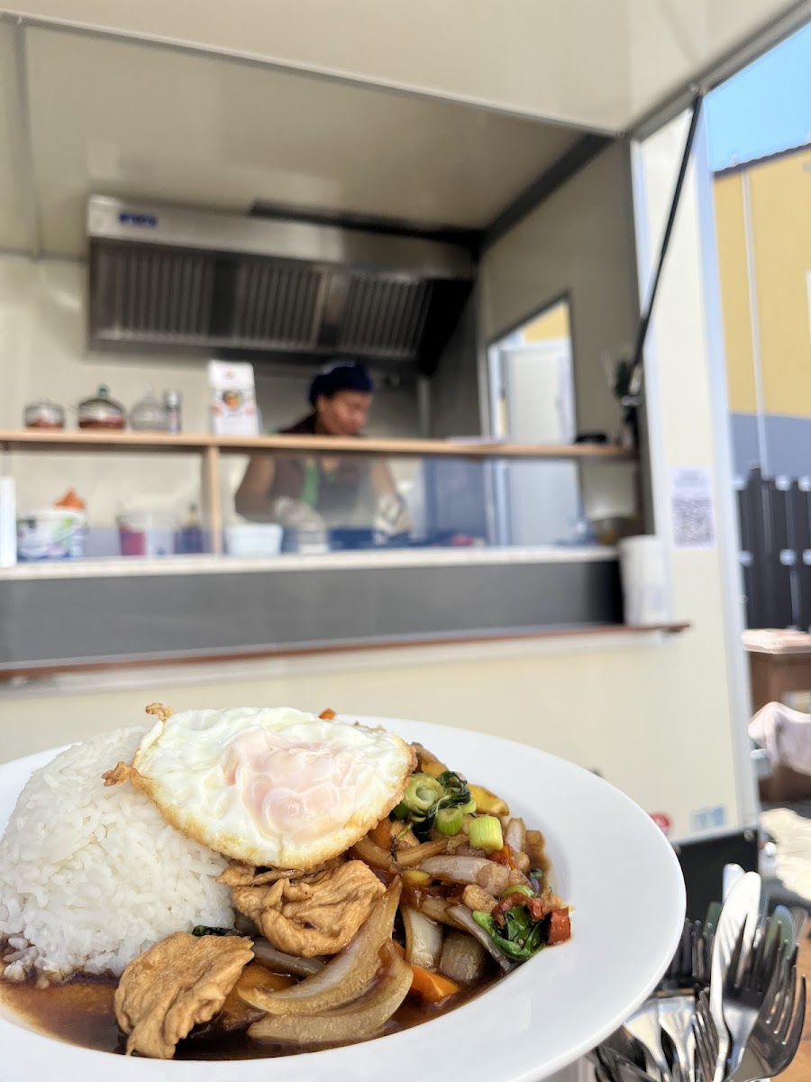 Nukki Thai Food Imbiss - Photo 6
