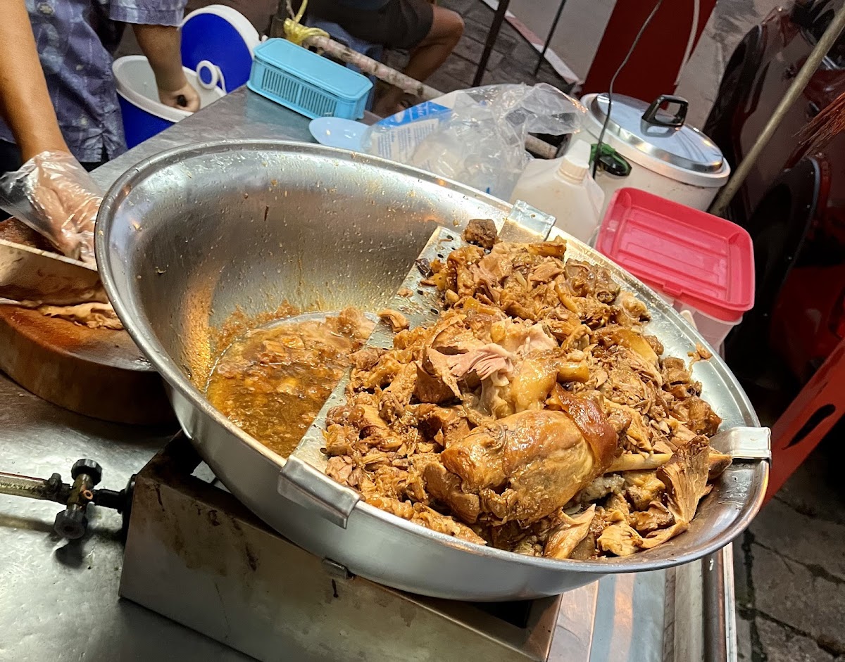 ขาหมูไปรษณีย์ POST OFFICE PORK RICE - Photo 7