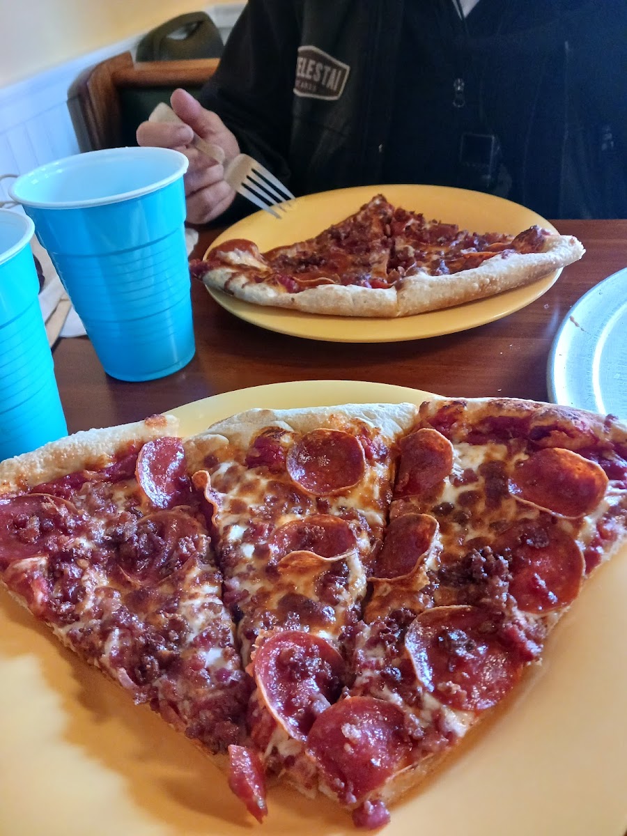 Main Street Pizza - Photo 6