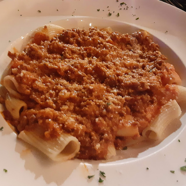 Rigatoni Bolognese