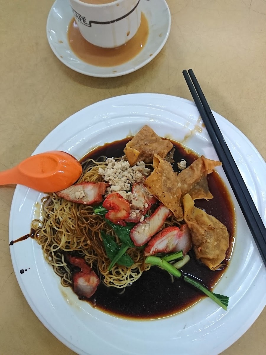 Kedai Kopi Yee Kee - Photo 9