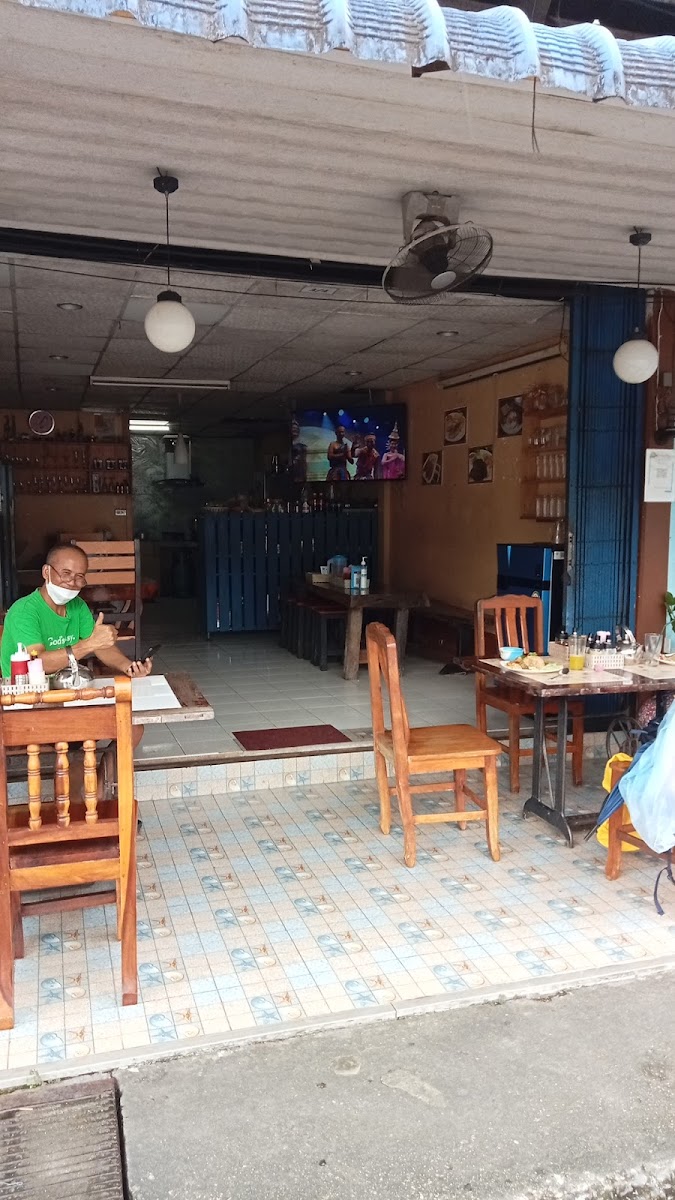 Blue Corner Restaurant - Photo 3