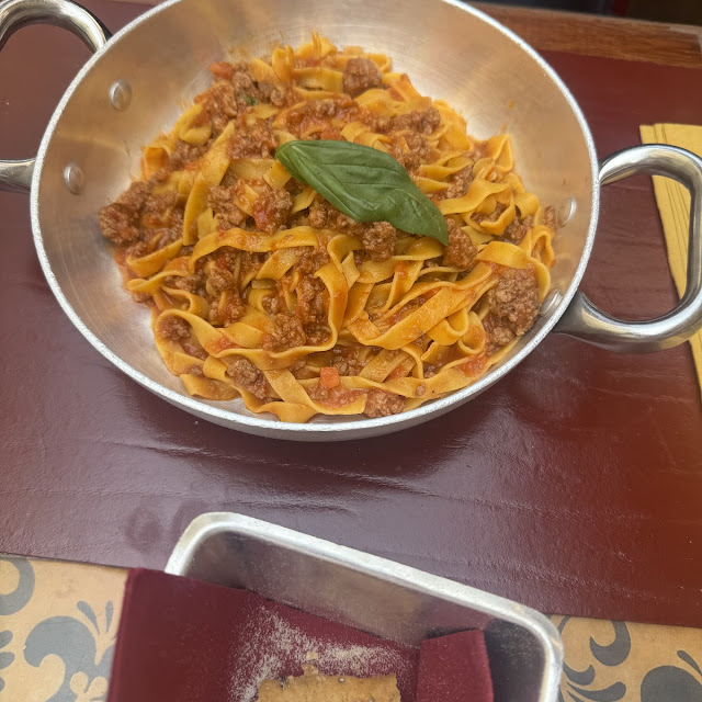Fettuccine Al Ragù Bolognese