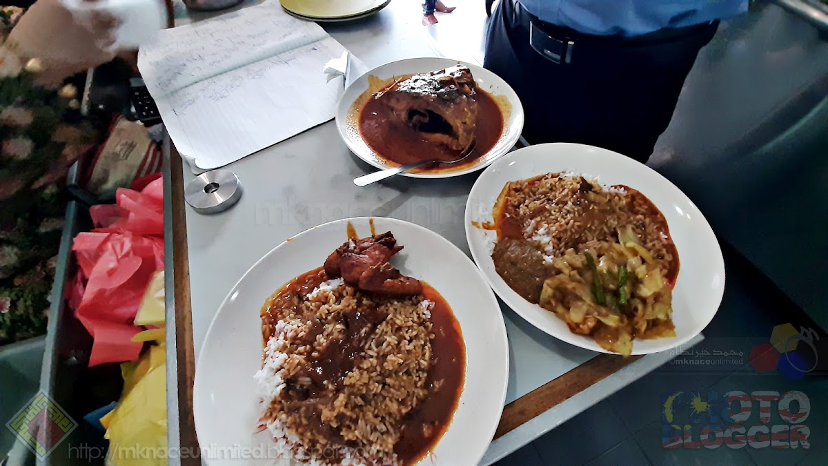 Restoran Azinur - Photo 1