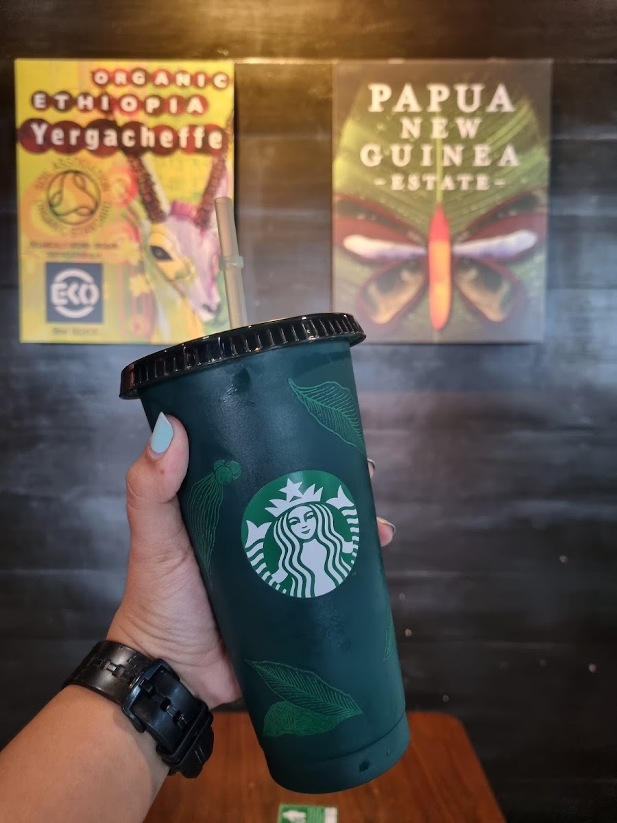 Starbucks Sumulong Highway Drive-Thru - Photo 7