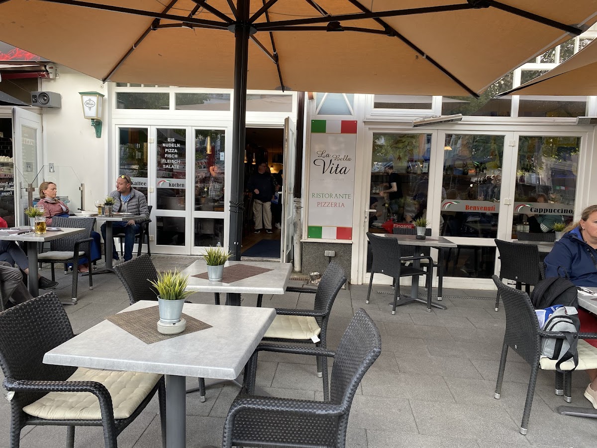 Ristorante Pizzeria La bella vita