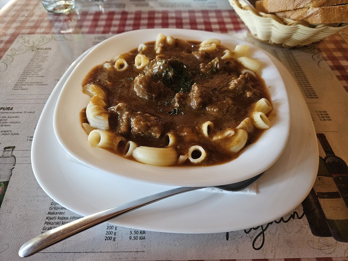 Krčma Zdravo Lav - Photo 1