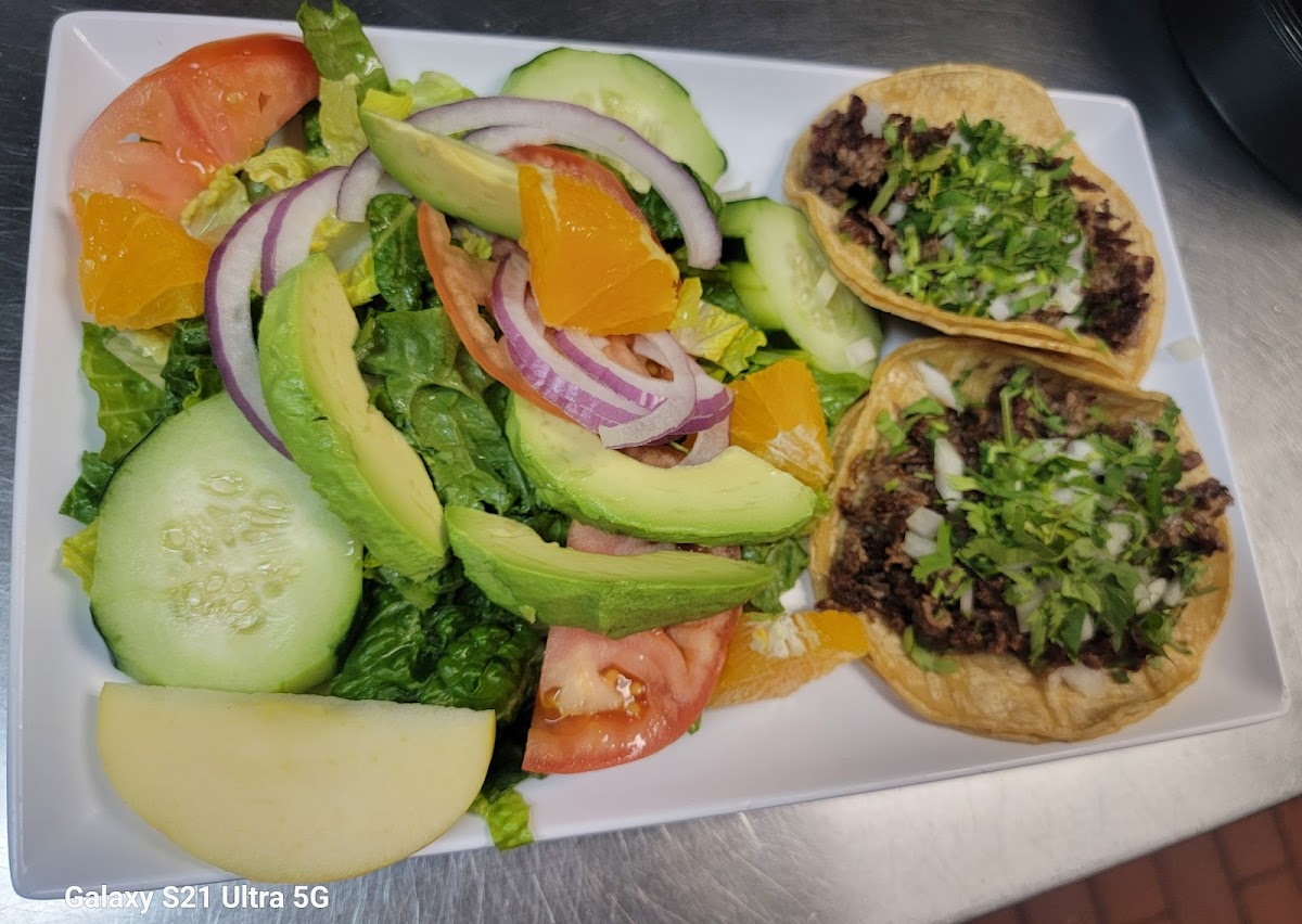 Taqueria La Fogata - Photo 2