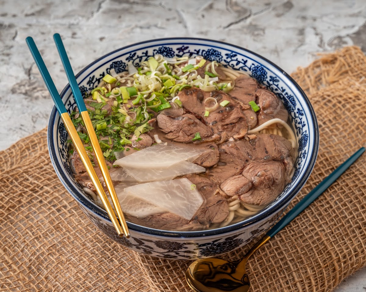 Shengyuan Noodles 盛源面食坊 - Photo 2