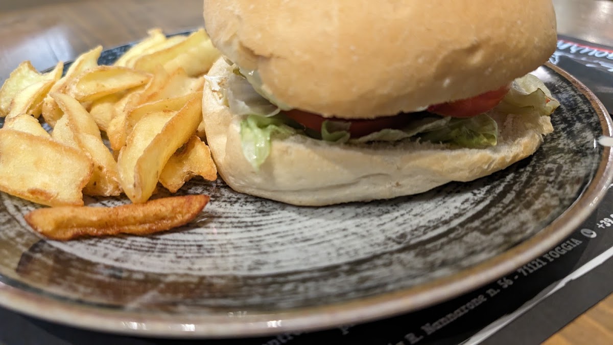 Hamburgeria Gourmet - Photo 8