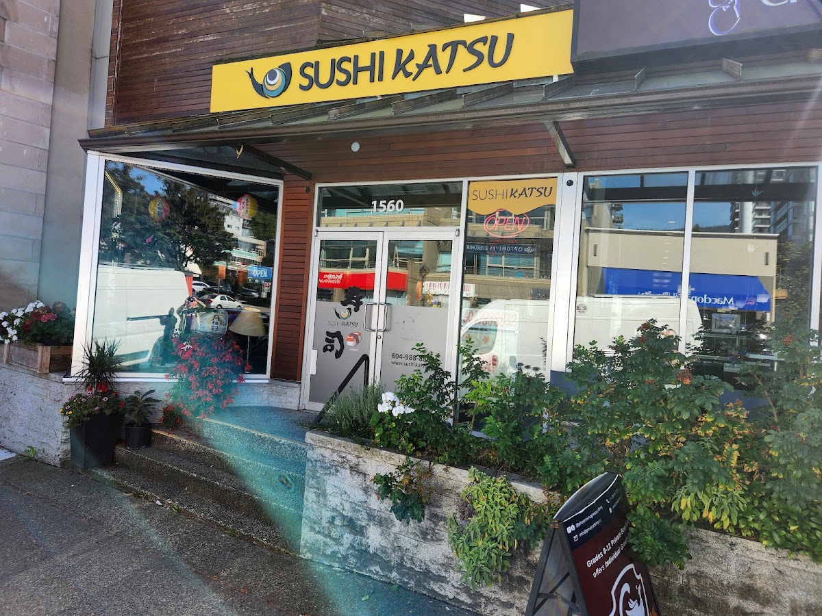 Sushi Katsu(Best Price on Website!) - Photo 9