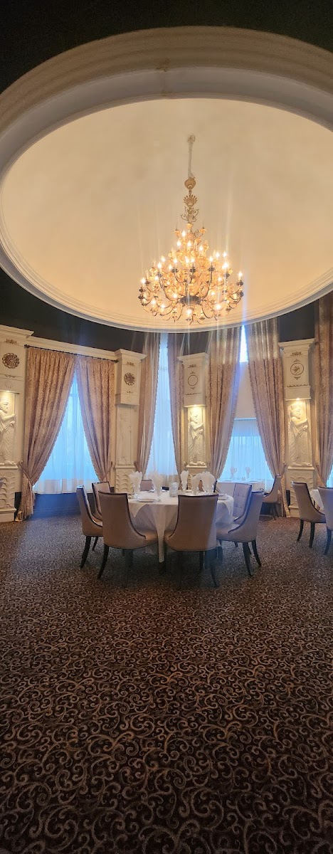 Persian Palace - Photo 1