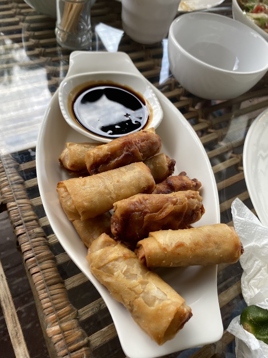Pabukid Restaurant - Photo 1
