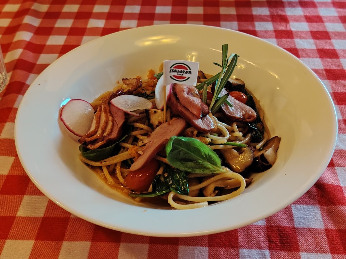 Italiano Ristorante Cafe - Photo 3