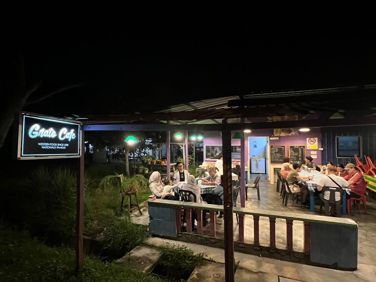 Grato Cafe Western Food