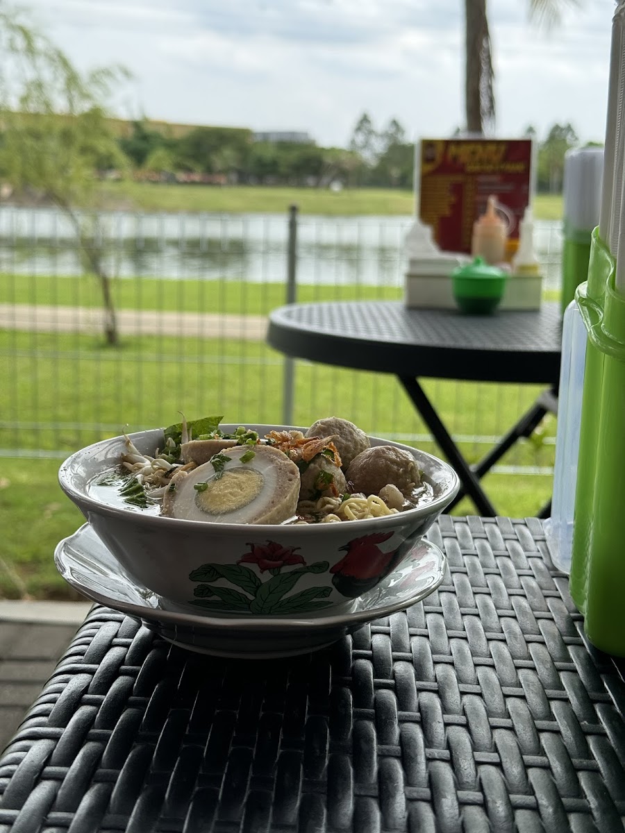 Bakso Eyang Wonogiri Vanya Park - Photo 7