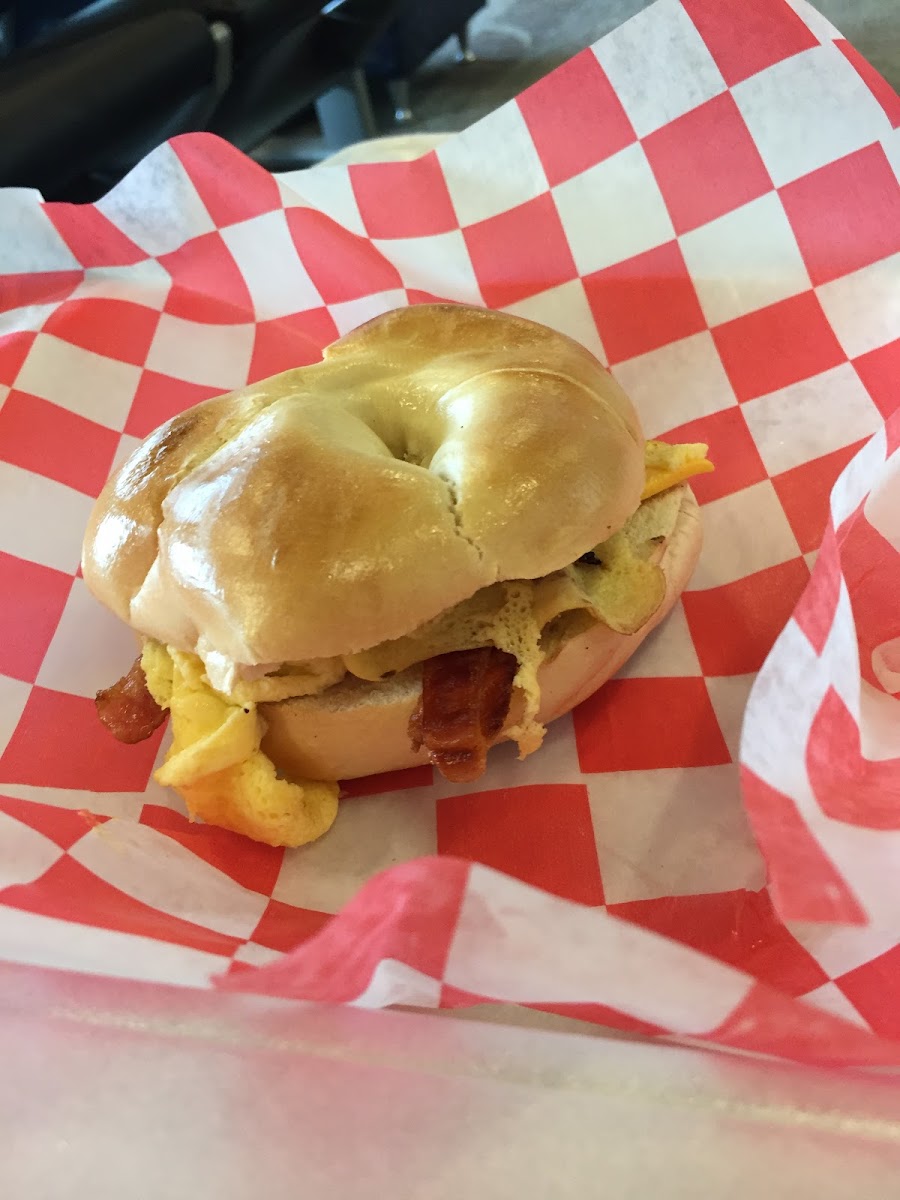 Beach Time Grill - Photo 1