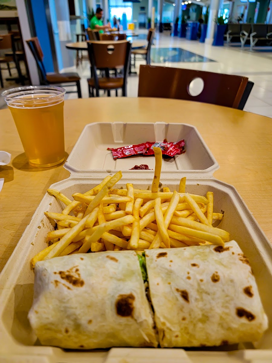 Beach Time Grill - Photo 6