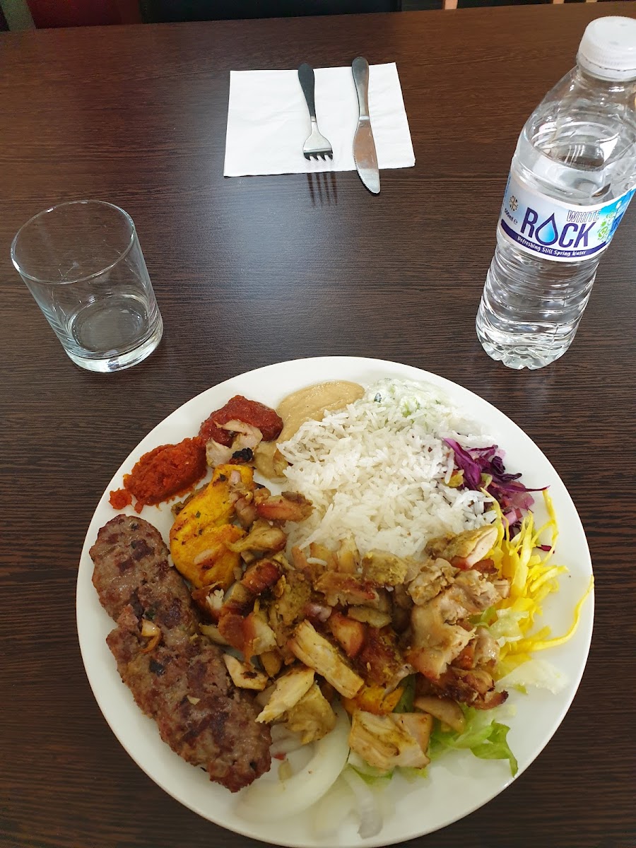 Istanbul Restaurant Spalding - Photo 4