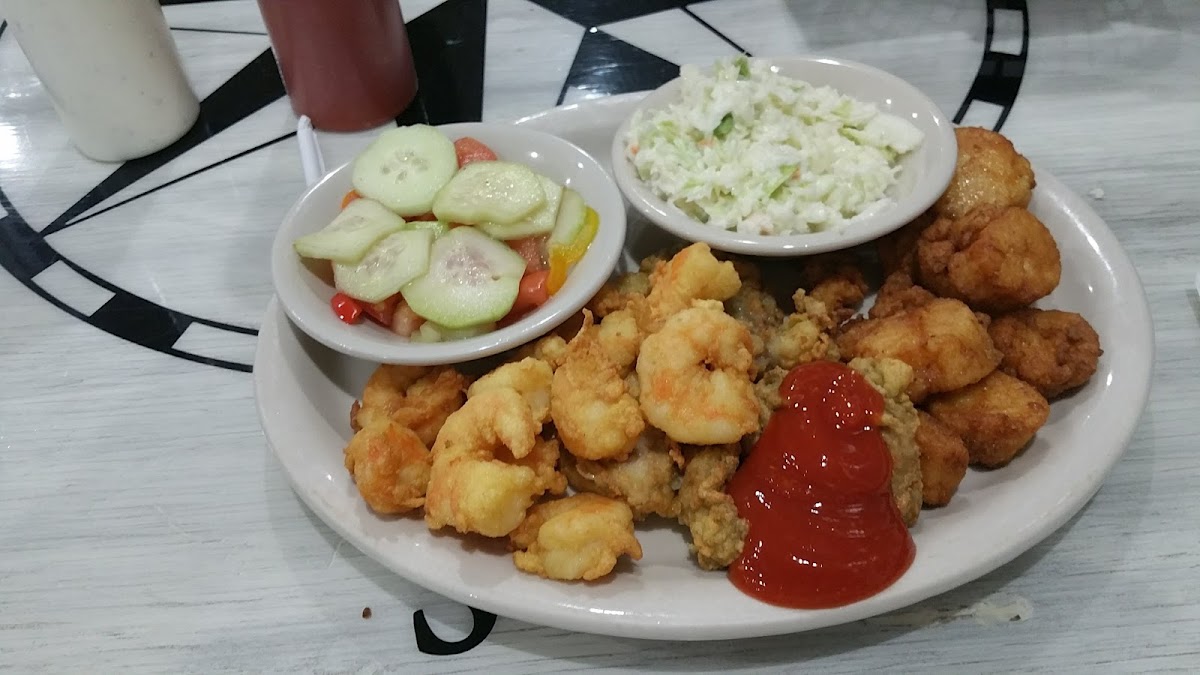 Mayo's Seafood Restaurant - Photo 5