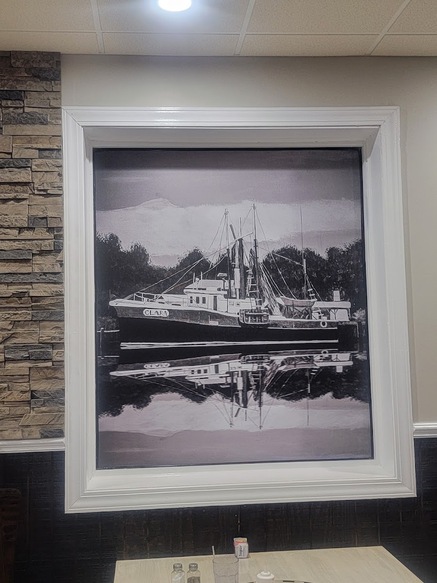 Mayo's Seafood Restaurant - Photo 7