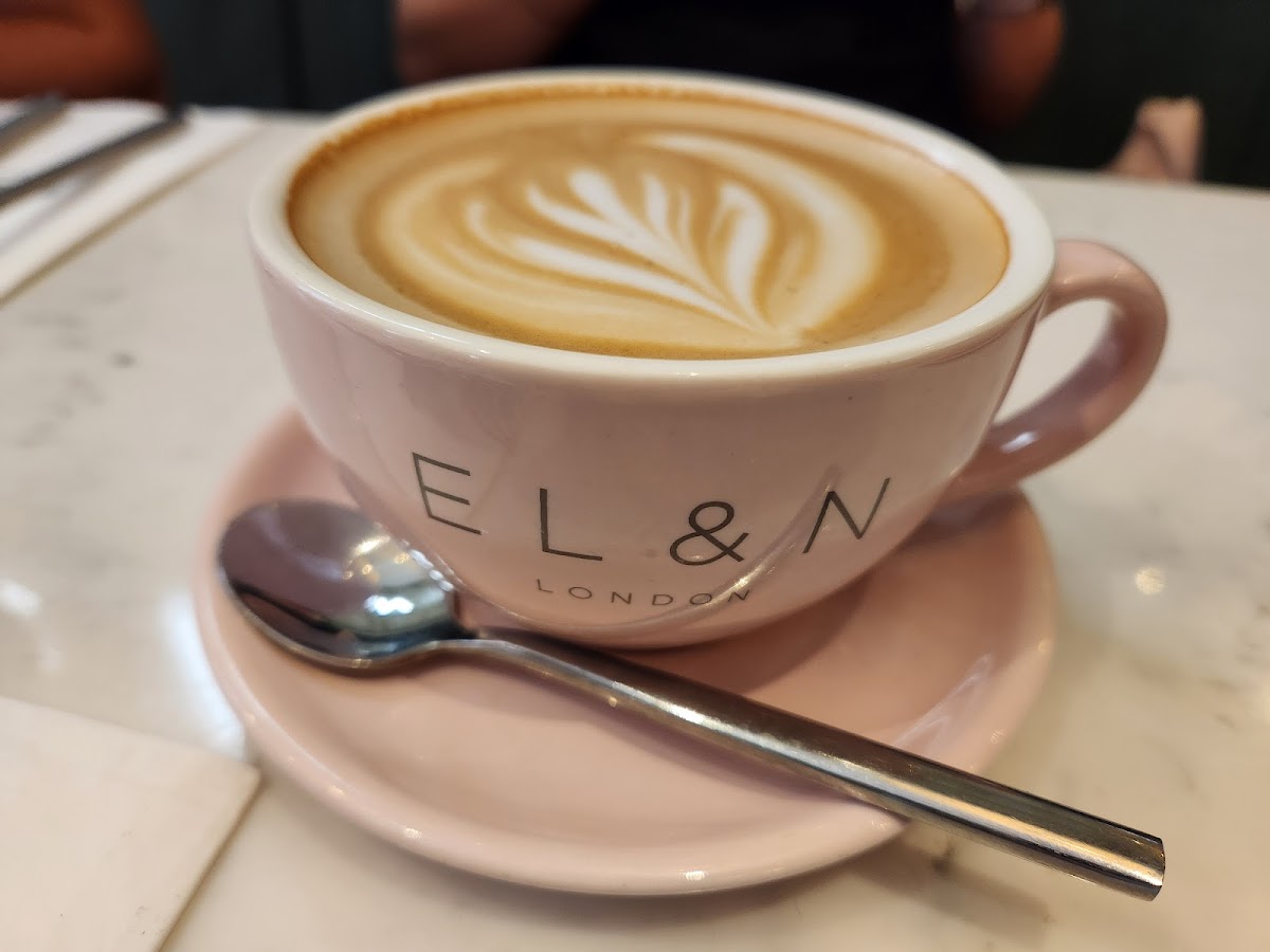 EL&N London - Photo 2