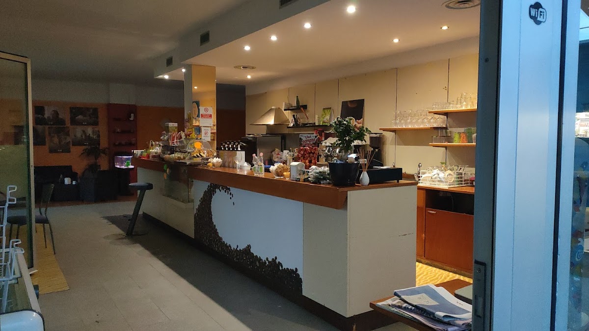 Bar Marina Fiorita - Photo 2