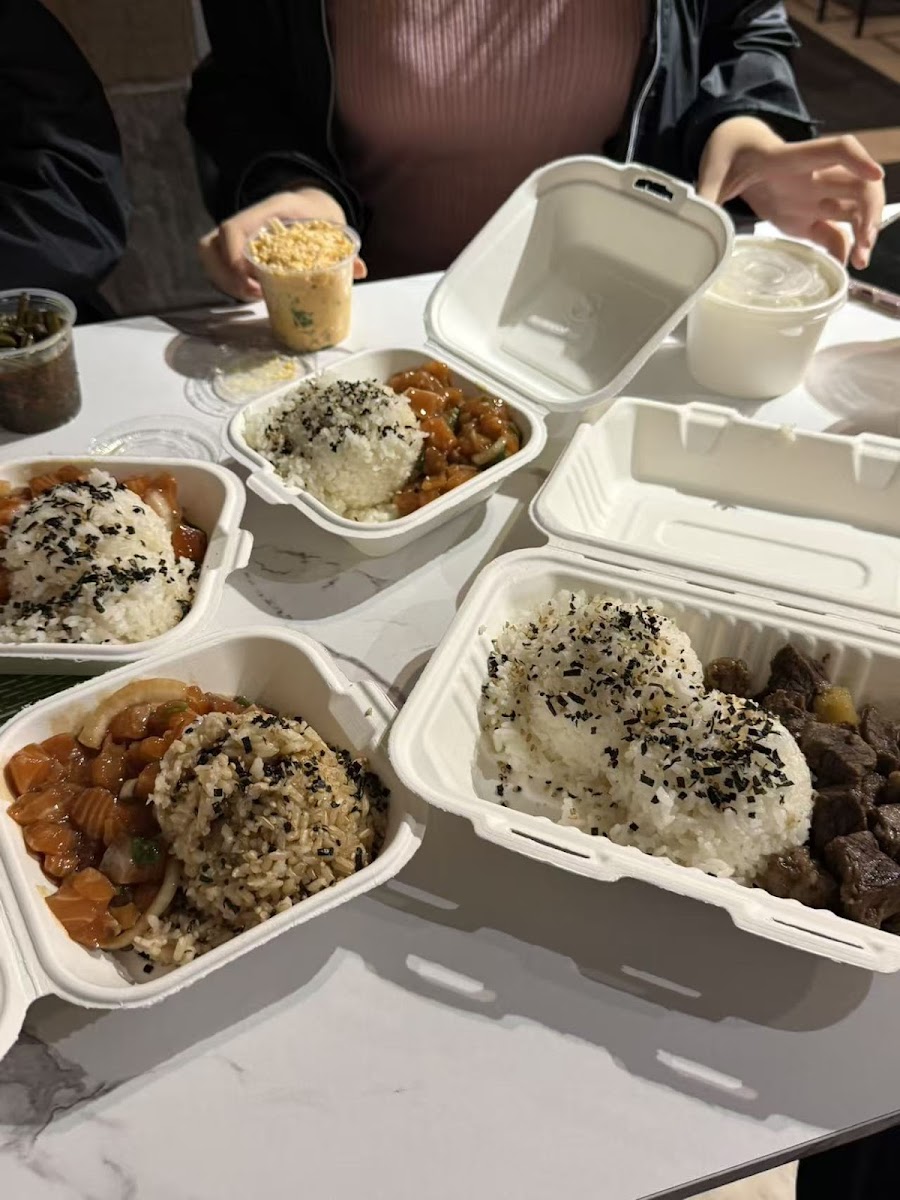 Puna Poke and Grill LLC - Photo 4