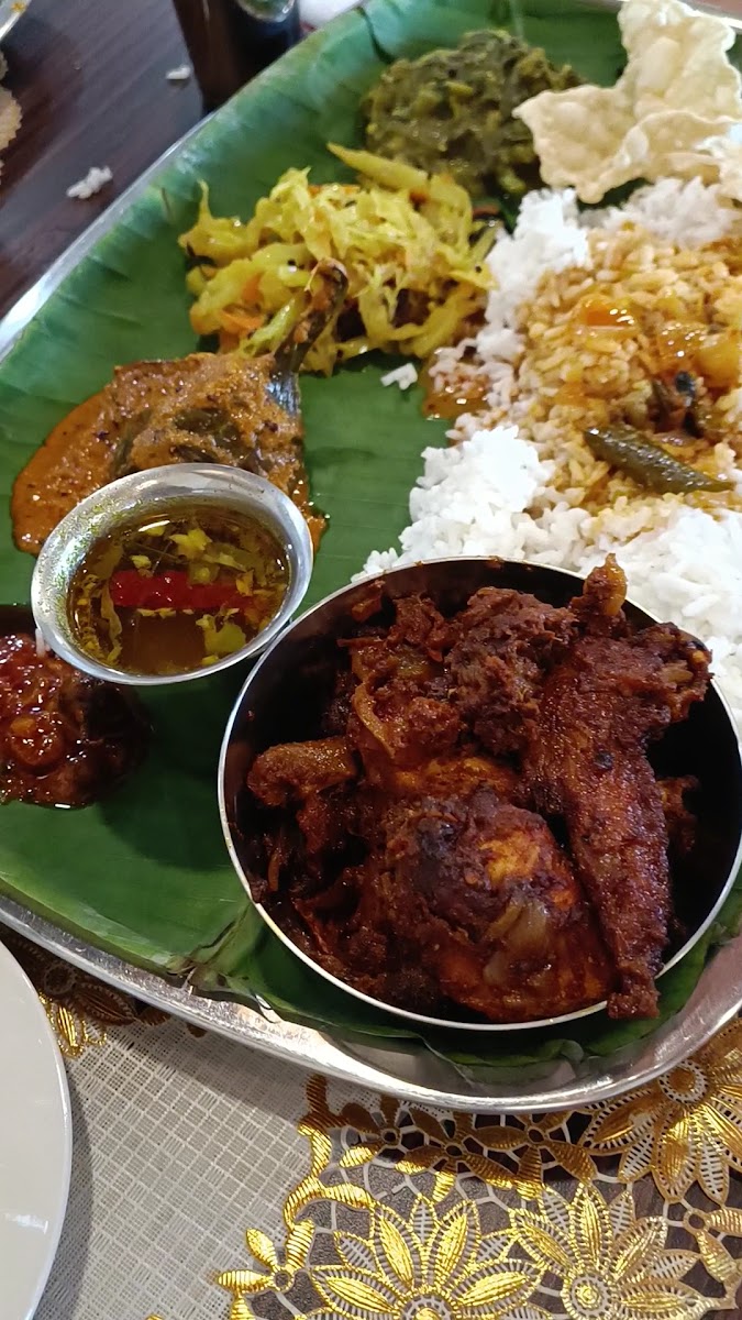Thivessharaa Banana Leaf - Photo 1