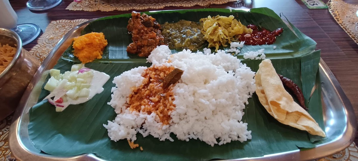 Thivessharaa Banana Leaf - Photo 4