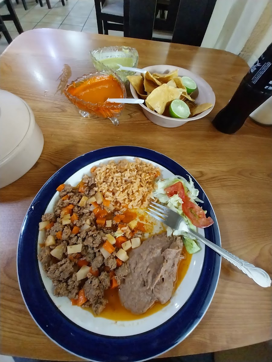 CAFETERIA EL MANTE - Photo 7