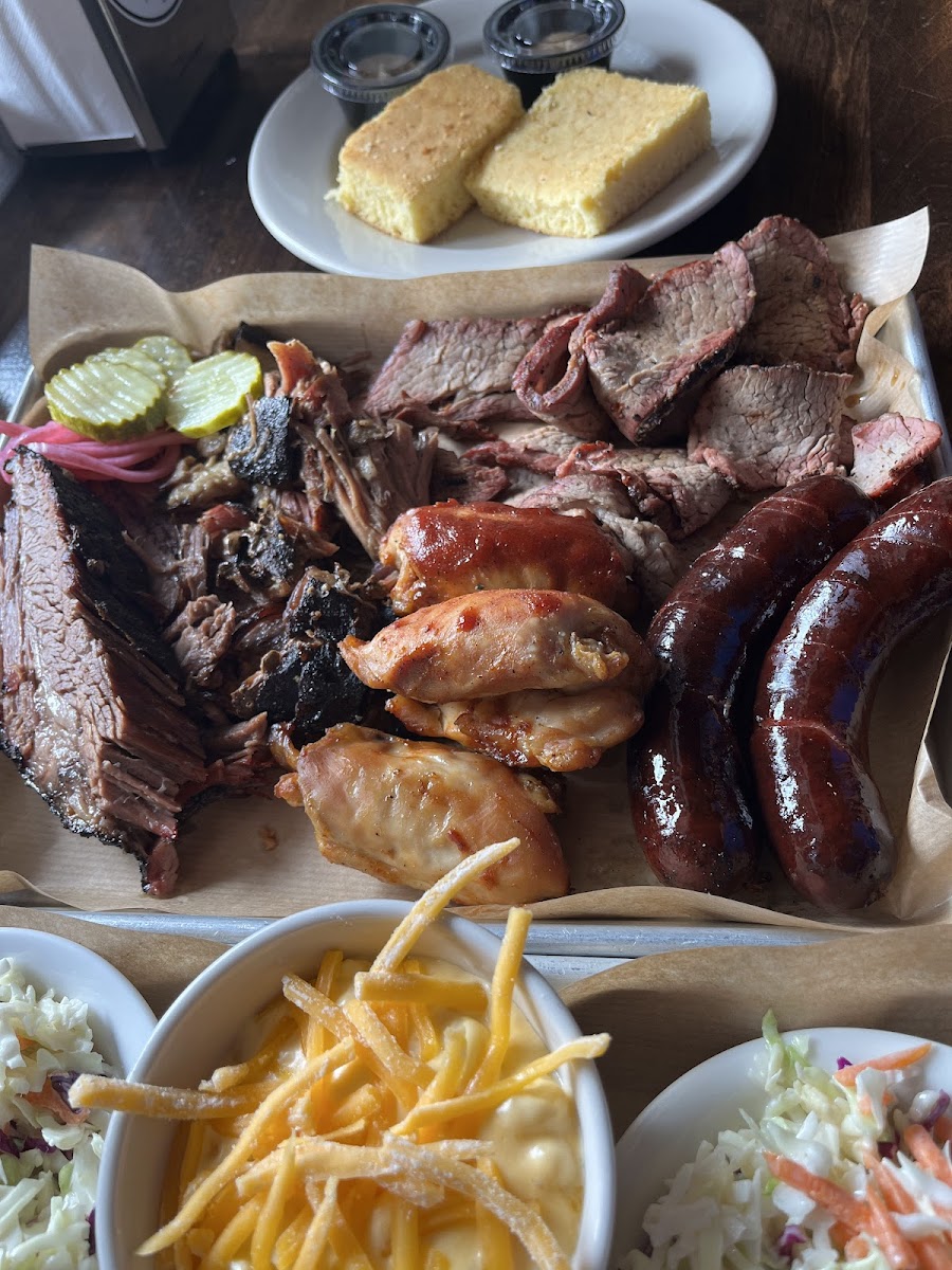 Darlings Smokehouse - Photo 7
